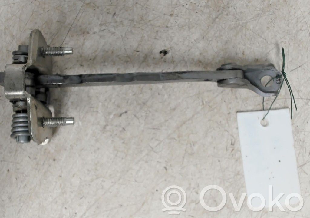 Opel Vivaro Etuoven pidätin 