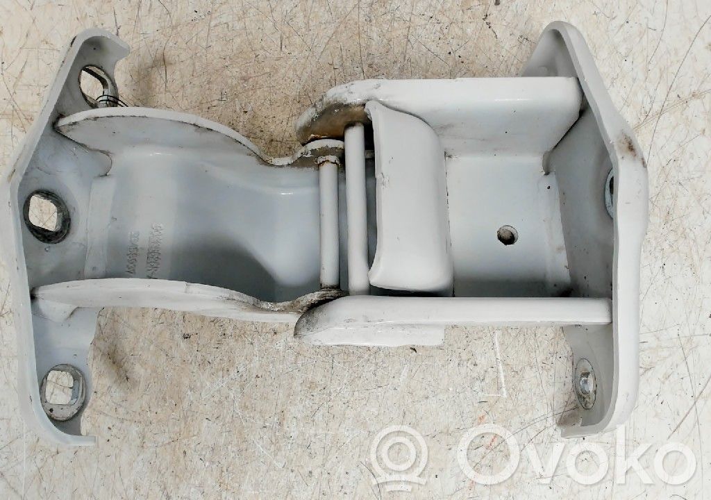 Renault Trafic III (X82) Rear door lower hinge 