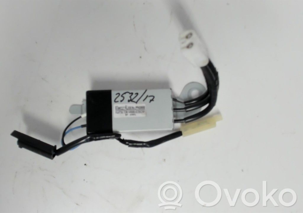 Subaru Outback (BS) Wzmacniacz anteny 