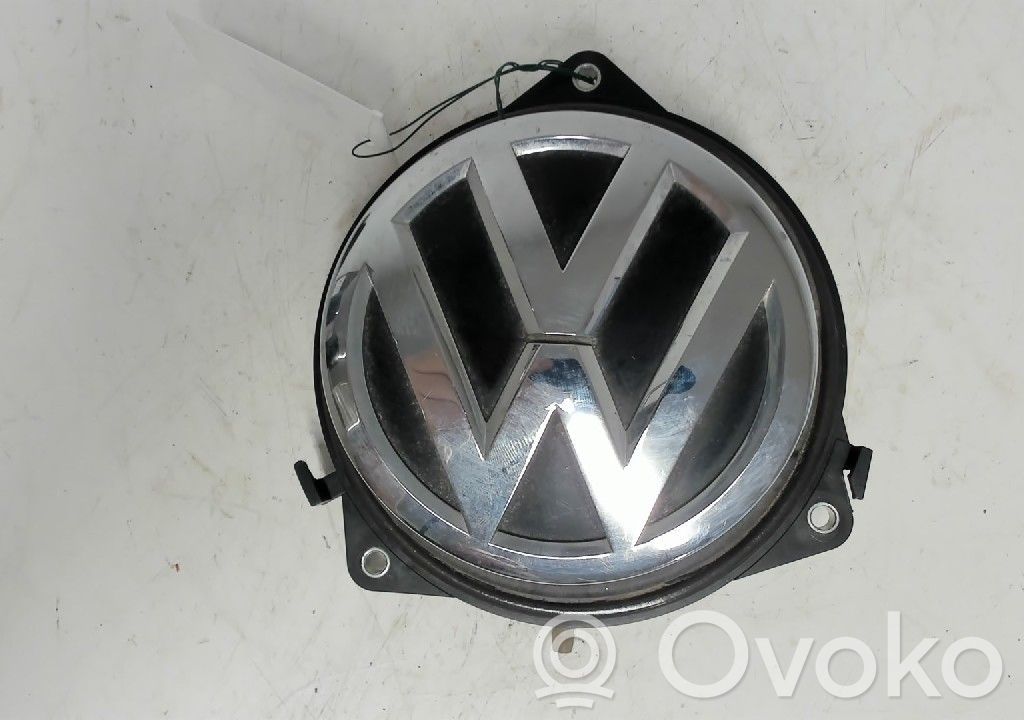 Volkswagen Golf VII Uchwyt / Rączka zewnętrzna otwierania klapy tylnej / bagażnika