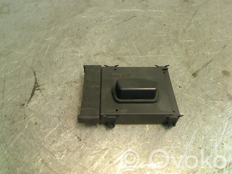 Fiat Freemont Seat control switch 