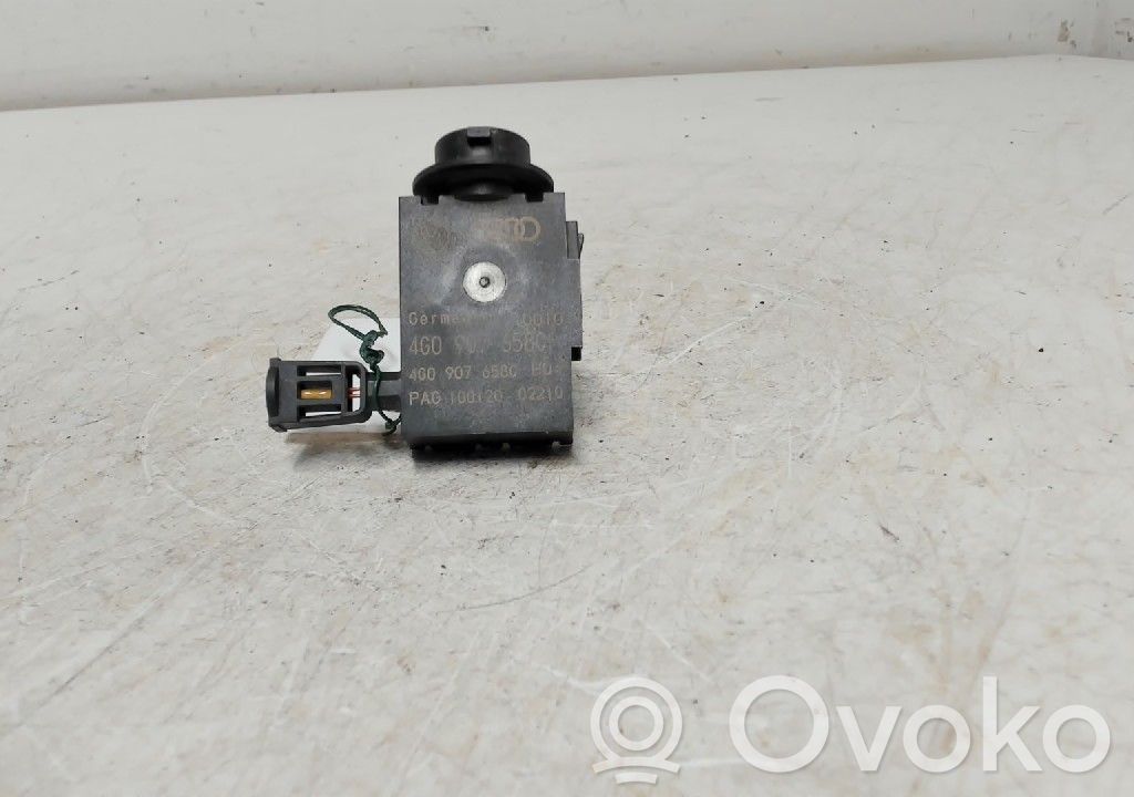 Audi A4 S4 B9 8W Interior temperature sensor 