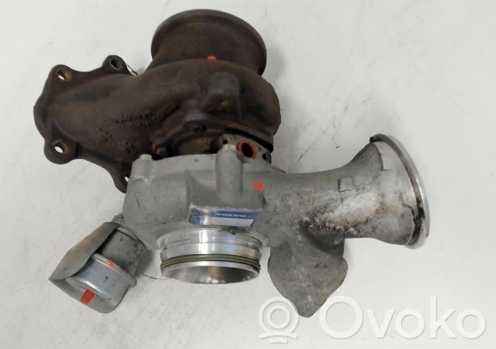 Turbina   36050833,10009700354,32240493