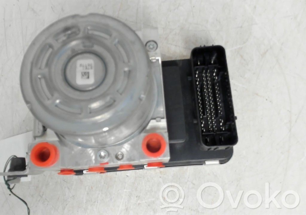 Bomba de ABS   31680104,10022009714,31680101