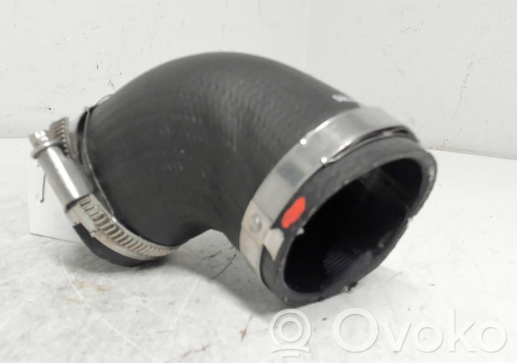 Volkswagen Transporter - Caravelle T7 Tubo flessibile intercooler 