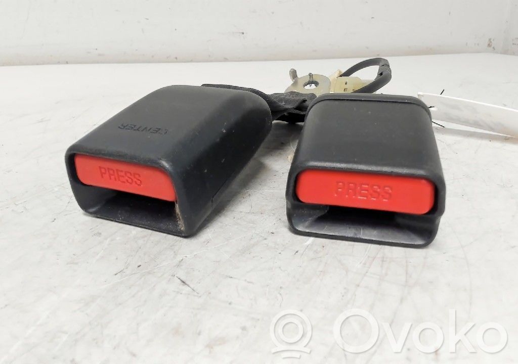 Subaru Outback (BS) Gurtschloss vorne