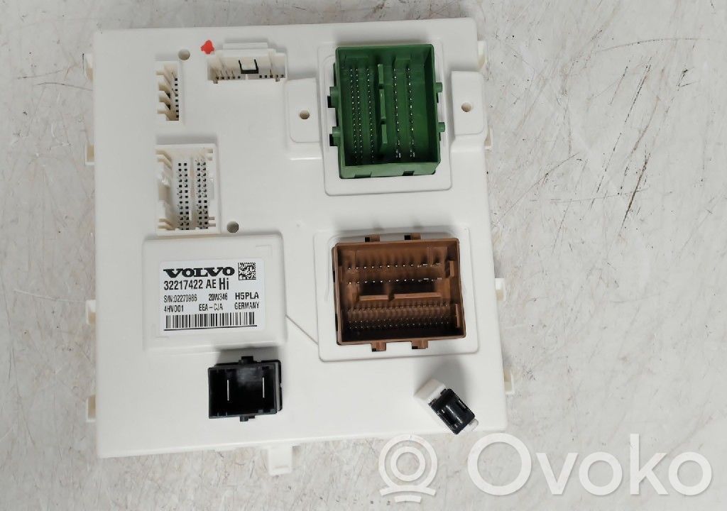 Volvo S90, V90 Fuse module 