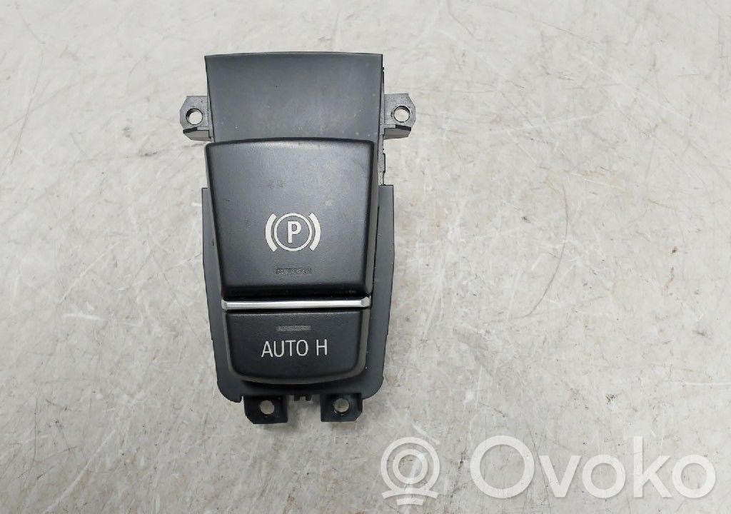 BMW 5 F10 F11 Interruttore del freno di stazionamento/freno a mano 