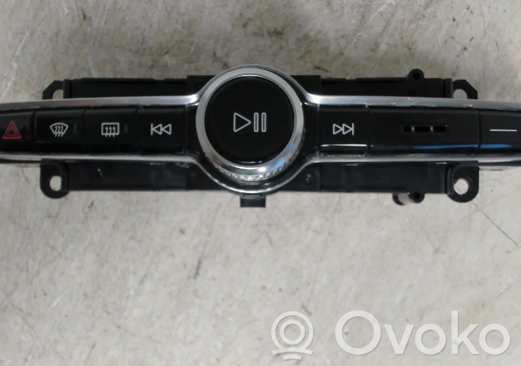 Volvo V60 Botón interruptor de luz de peligro 