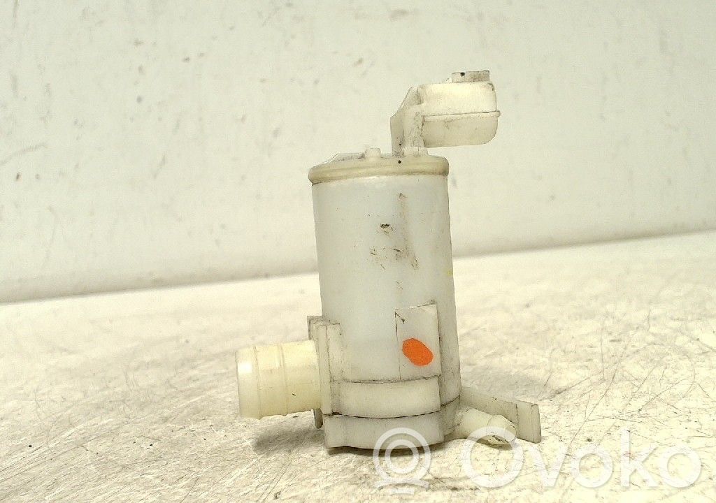 Windscreen/windshield washer pump   8973143500,2224625A