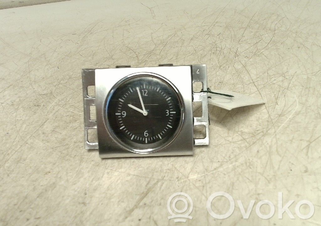 Kello   3AA919204A,194805813,3AA919204A