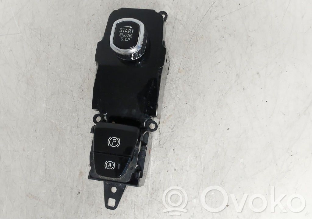 Volvo S90, V90 Interruttore a pulsante start e stop motore 