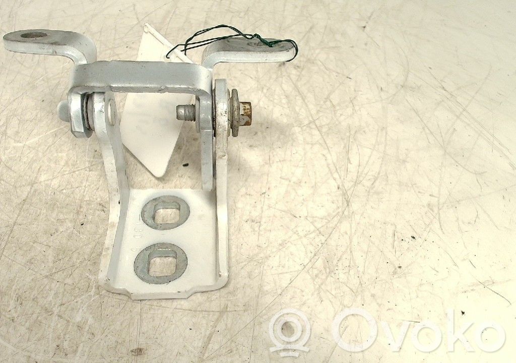 Opel Insignia A Rear door upper hinge 