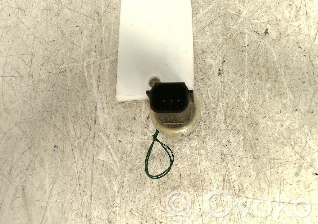 Ford Ranger Air conditioning (A/C) pressure sensor 