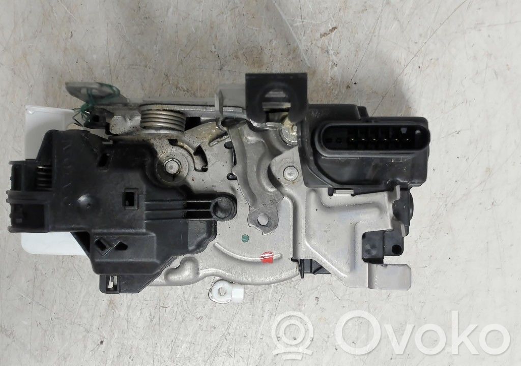 Etuoven lukko   32353629,C26966106,31349894