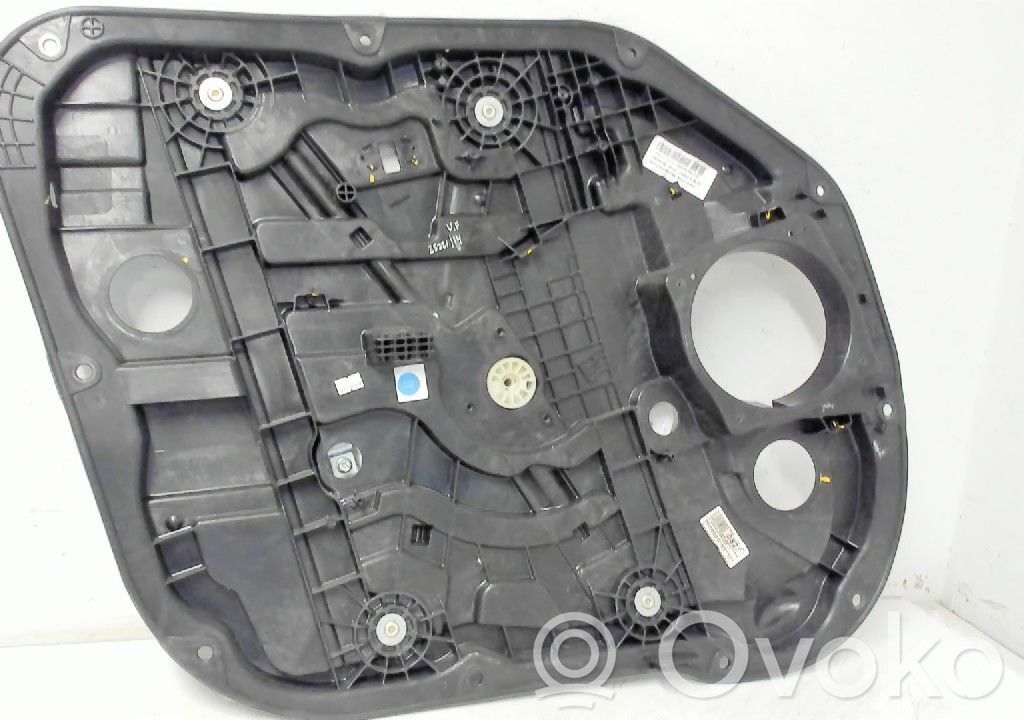 KIA Carens III Macara geam față fără motor 