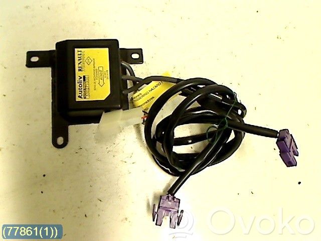 Renault Twingo I Airbag control unit/module 