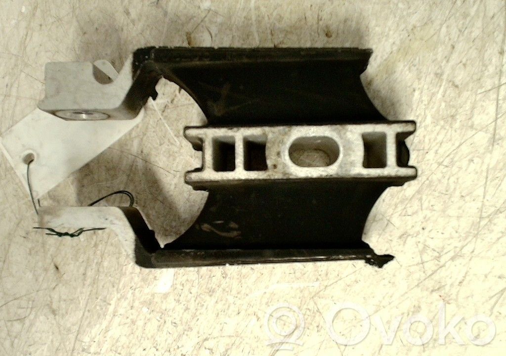 Engine mounting bracket   31339956