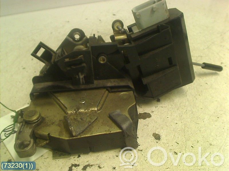 BMW 5 E39 Rear door lock 