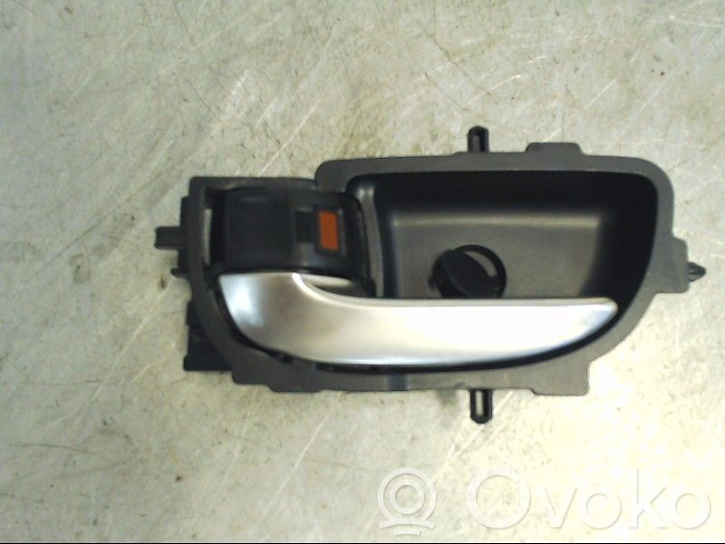 Toyota Auris E180 Manecilla interna puerta delantera 