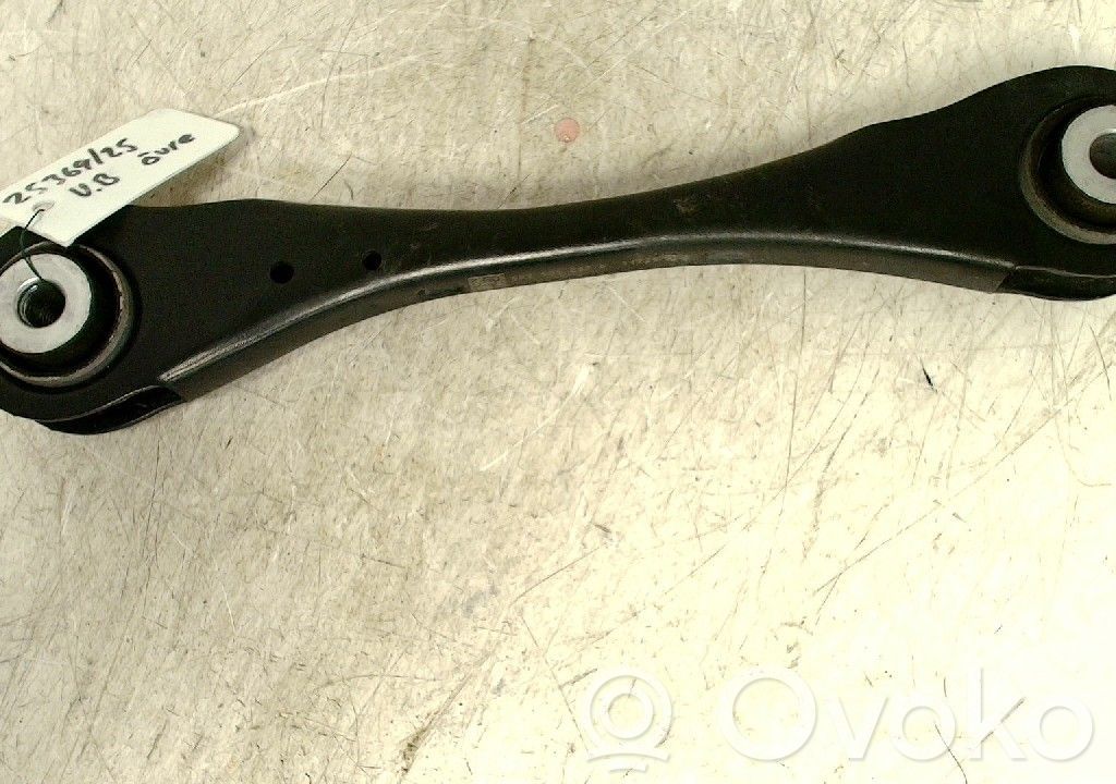 Volkswagen Caddy Querlenker Achsschenkel hinten 