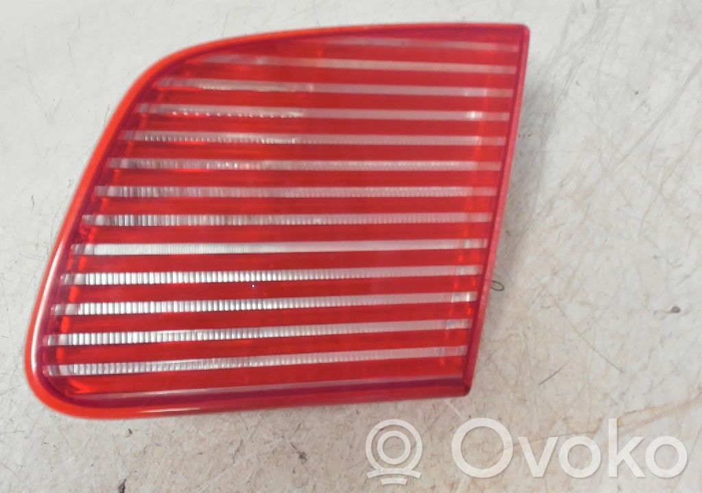 Saab 9-5 Lampy tylnej klapy bagażnika 