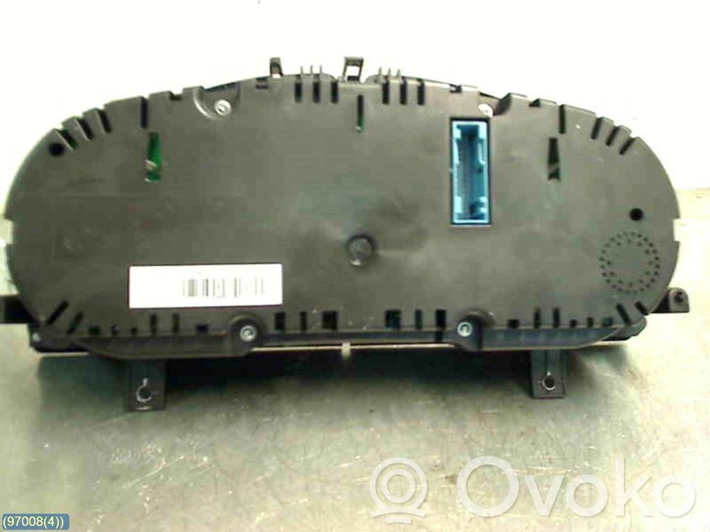 Volkswagen PASSAT B7 Vitezometru (grup de instrumente) 