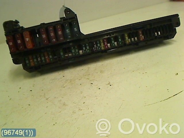 BMW 5 E60 E61 Drošinātāju bloks 