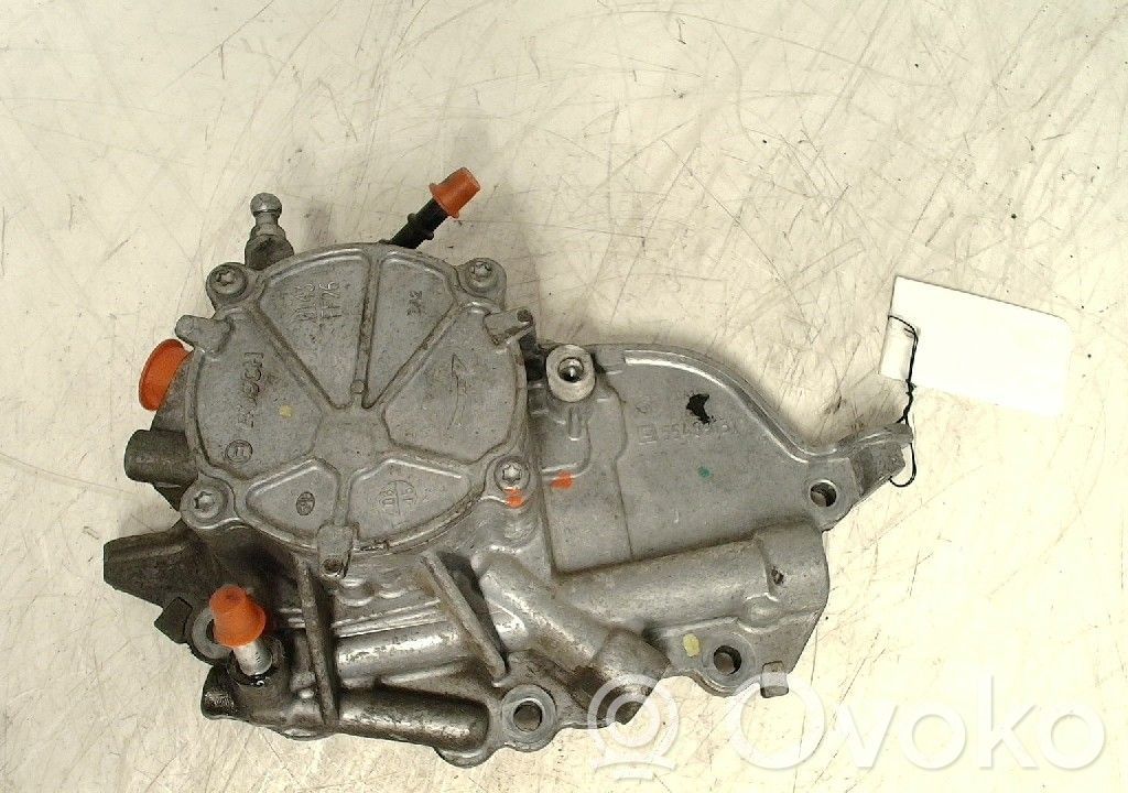 Opel Insignia A Bomba de vacío 