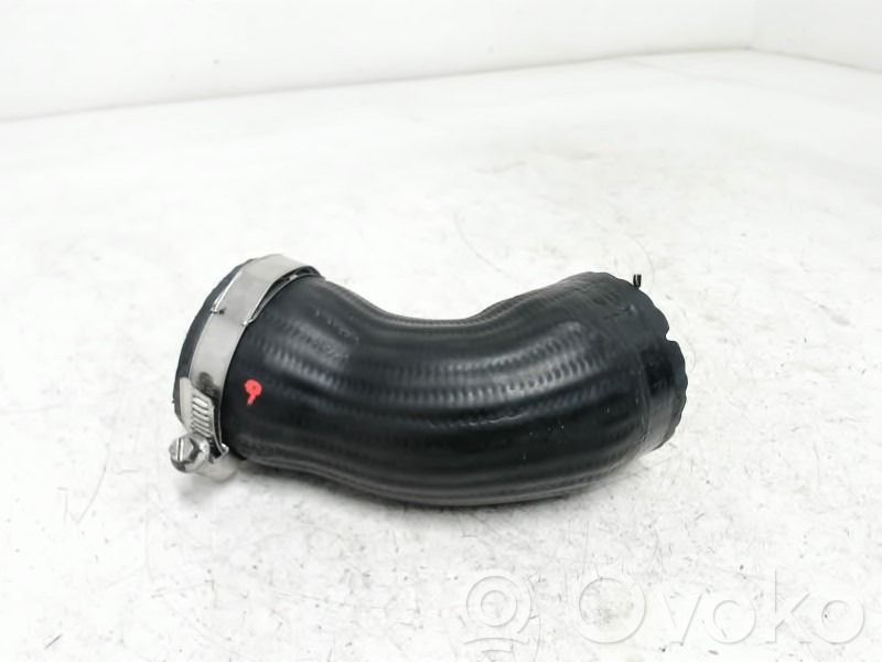 Volkswagen PASSAT B7 Tubo flessibile intercooler