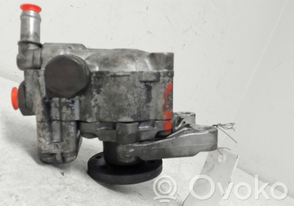 BMW 5 E60 E61 Power steering pump 