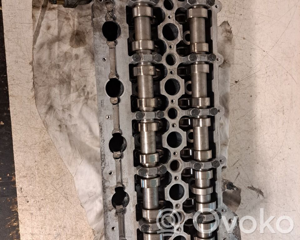 Volvo V70 Engine head 