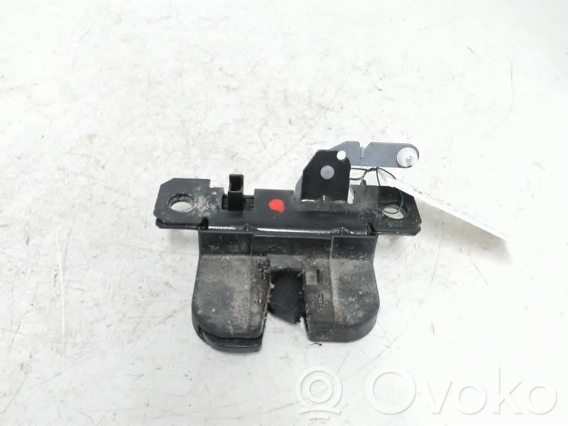 Volkswagen Caddy Rear door lock 