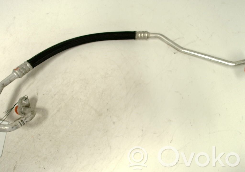 Nissan Qashqai Ilmastointilaitteen putki (A/C) 