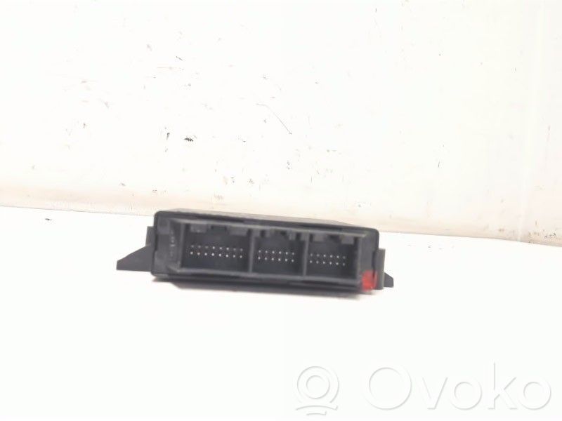 Volkswagen Amarok Unidad de control/módulo PDC de aparcamiento 