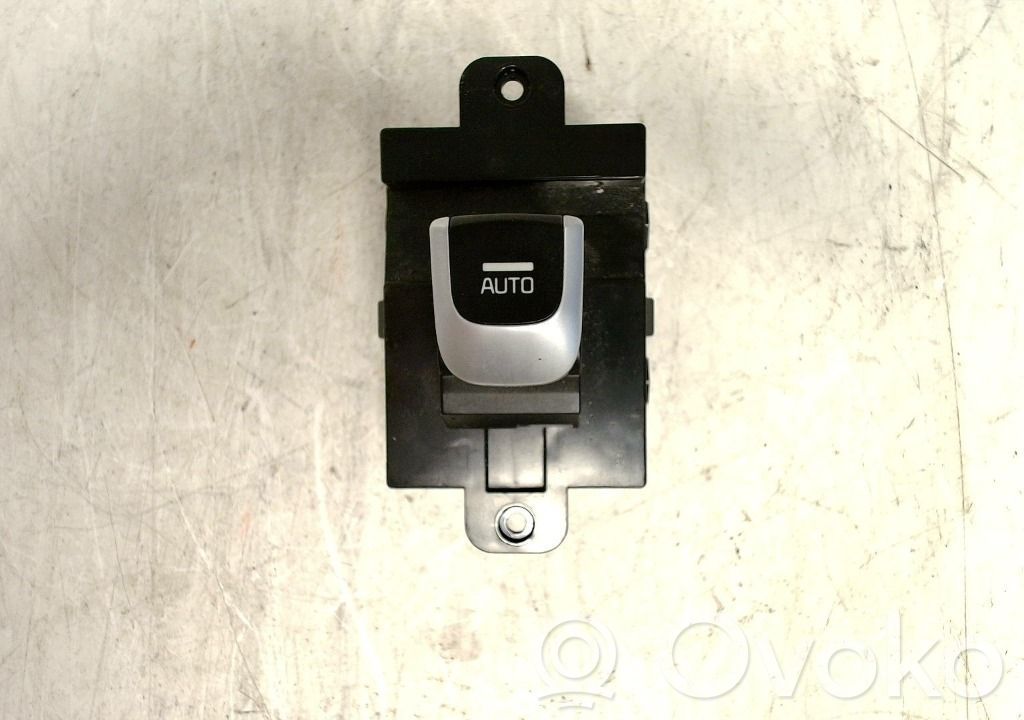 KIA Optima Electric window control switch 