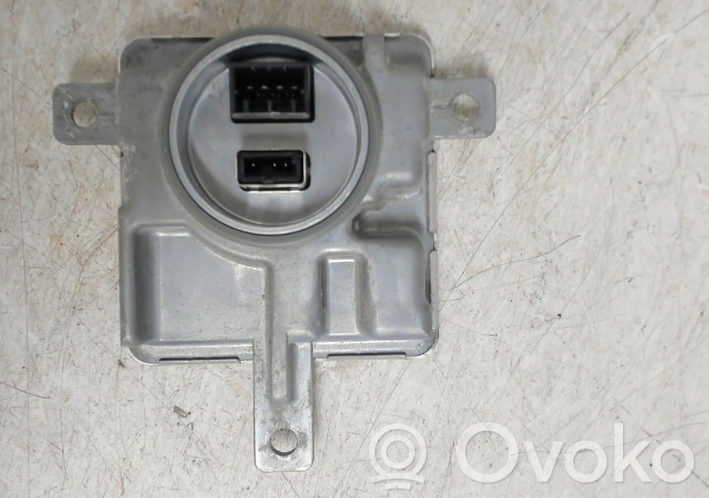 Audi A5 8T 8F Valomoduuli LCM