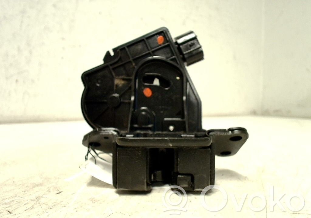 Toyota Avensis T270 Serrure de loquet coffre 