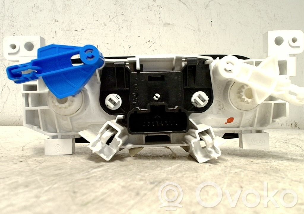 Climate control unit   T49161C