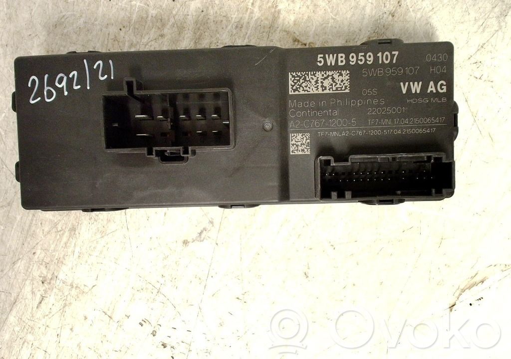 Skoda Octavia Mk4 Tailgate/trunk control unit/module 