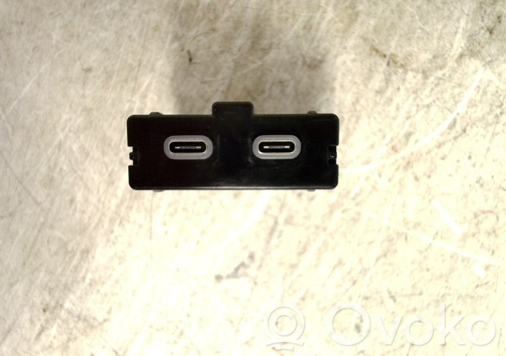 USB socket connector   35120844,3G5035954A