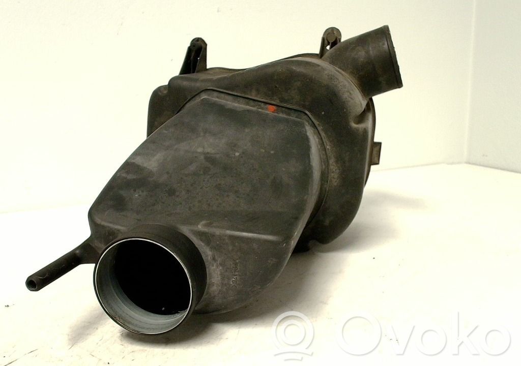 Saab 9-5 Oro filtro dėžė