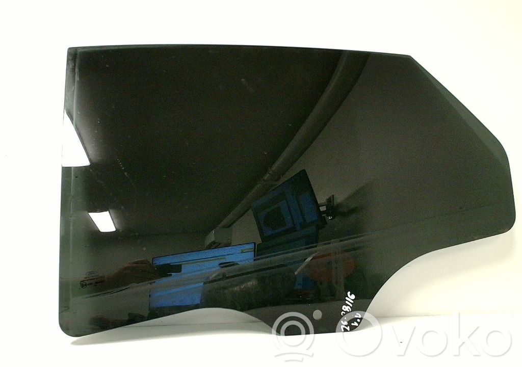 Ford Mondeo MK V Vetro del finestrino della portiera posteriore