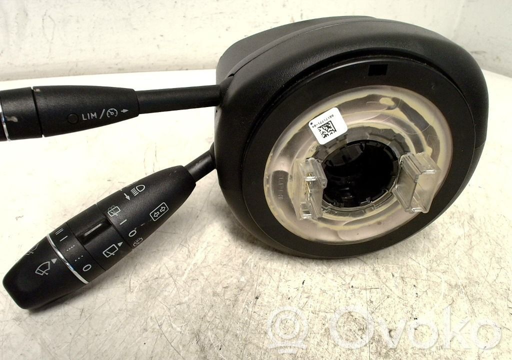 Mercedes-Benz C W204 Bloc semnalizator și ștergător parbriz 