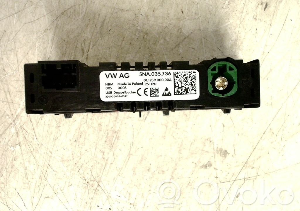 Volkswagen Caddy Enchufe conector USB