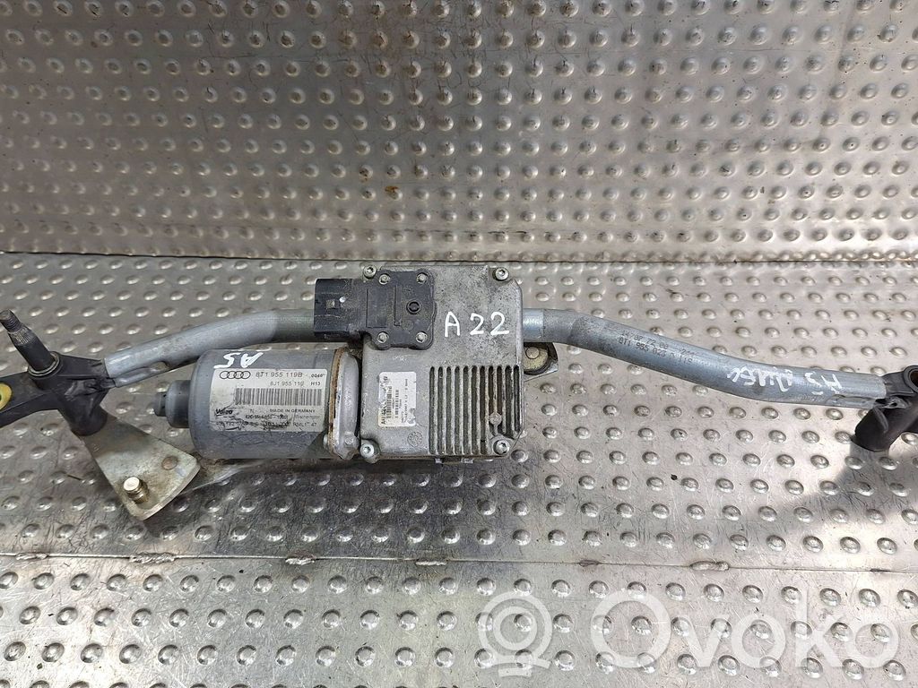 Audi A5 8T 8F Front wiper linkage and motor 