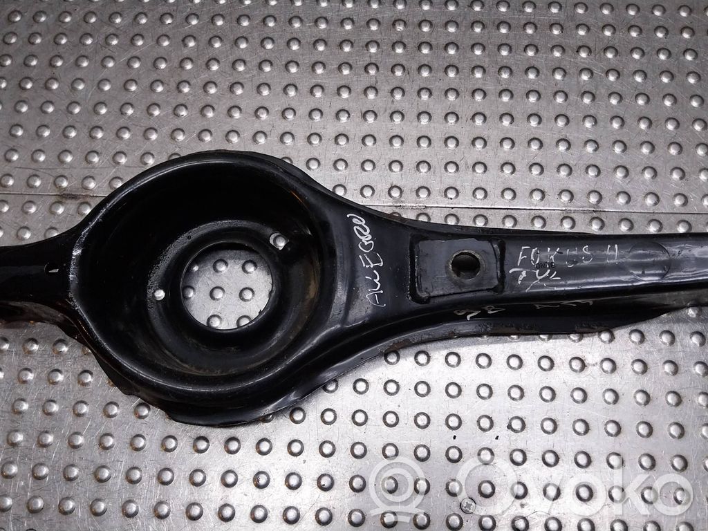 Ford Focus Рычаг 