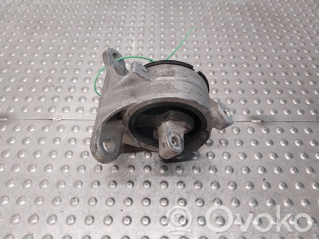 Ford Fiesta Gearbox mounting bracket 