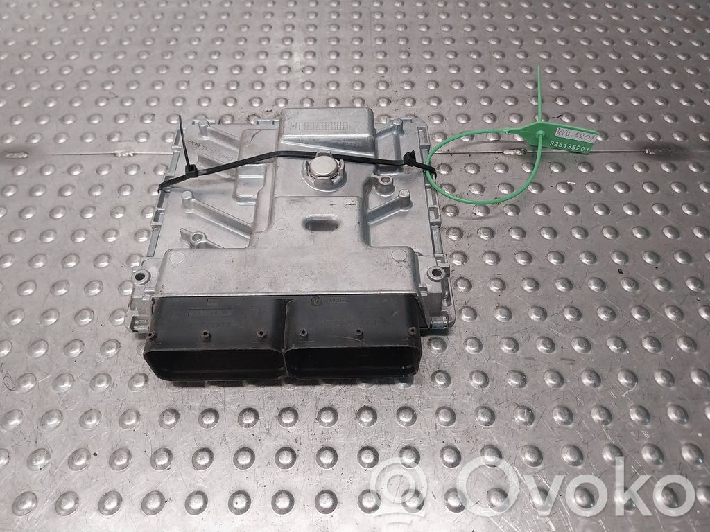 Engine control unit/module   06K907425M