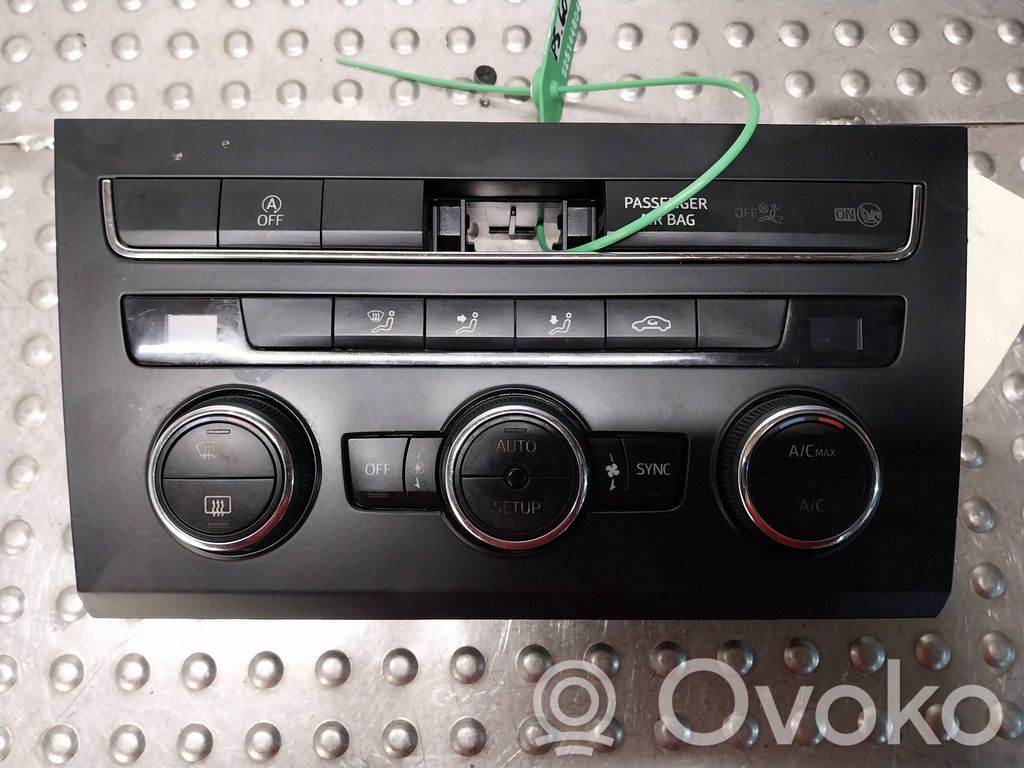 Seat Leon (5F) Climate control unit 